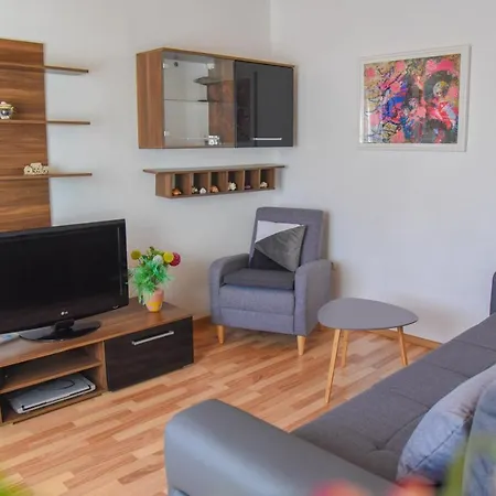 Bugenvilija Appartement Šibenik